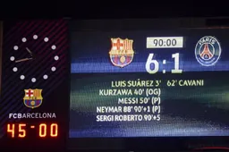 Scheidsrechter van Barcelona-PSG (6-1) wordt beschuldigd: 'Er is meer aan de hand'