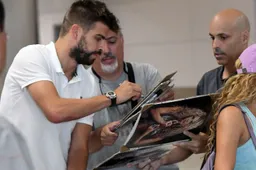 Piqué verraadt transfernieuws Neymar op Twitter