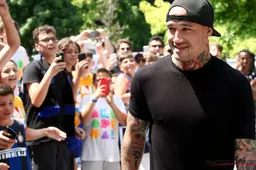 Radja Nainggolan crasht met Ferrari tijdens België-Brazilië