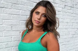 Raphaella verleidt Vanzeir aan zwembad en geeft veel inkijk in haar bikini