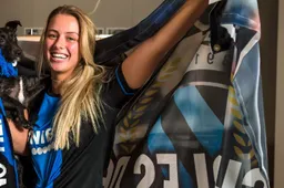 Renée De Ketelaere maakt Club-fans in bikini warm voor comeback: “Lekker!”