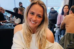 Uitdagende zus De Ketelaere maakt Club-fans knettergek: "Hoe sexy kan je zijn?!"