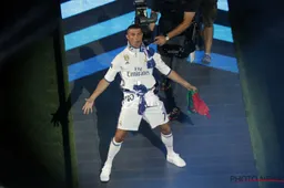 Cristiano Ronaldo is vader van een tweeling geworden