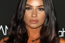 Bloedmooi model laat Dele Alli zitten omdat hij te veel Fortnite speelt en daagt hem uit in bikini