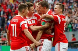 Gastland Rusland wint openingsmatch ruim van zwak Saudi-Arabië