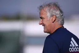 'Fred Rutten verrast met opstelling tegen AA Gent'