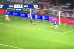 Gaat deze bal erin, Massimo Bruno? (Video)