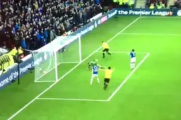 Stefano Okaka scoort wereldgoal voor Watford! (Video)