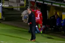 Woedende El Ghanassy zet de boel op stelten, Vanderhaeghe reageert (Video)