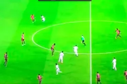 Memphis Depay scoort een ongelooflijk doelpunt (Video)