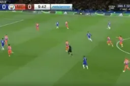 Eden Hazard doet het ook in de topper tegen Manchester City (Video)