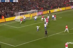 Lukaku schrijft geschiedenis in CL (Video)