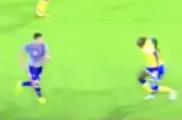 Harbaoui gaat hier ver over de schreef tegen W-Beveren (Video)