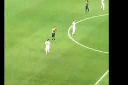 Leipzig-speler na 32 minuten gewisseld in CL door Turkse fans (Video)