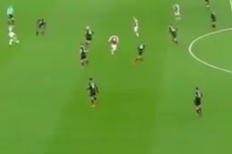 Lacazette scoort, maar kijk eens naar de héérlijke assist van Ramsey (Video)