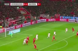 Bailey (ex-Genk) scoort net geen wereldgoal tegen Bayern (Video)