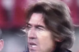 Sa Pinto gaat helemaal door het lint na nieuwe nederlaag (Video)