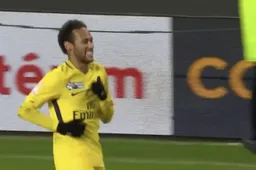 Neymar laat zich van zijn meest zielige kant zien tegen Rennes (Video)