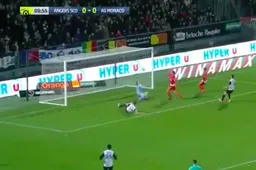 Butelle pijnlijk in de fout in de Ligue 1 (Video)