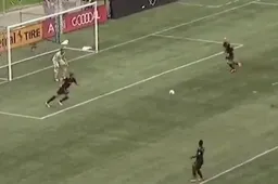 En dan doet Laurent Ciman plots dit bij zijn nieuwe club (Video)