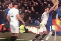 Morata zorgt voor zeer vreemd moment tijdens Chelsea-Crystal Palace (Video)