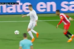 Ronaldo speelt alles kapot en pakt dan maar uit met dit kunststukje (Video)