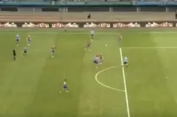 Cavani maakt dit geweldig doelpunt met Uruguay (Video)