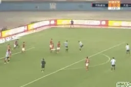 Eerste goal van Carrasco in China is een pareltje (Video)