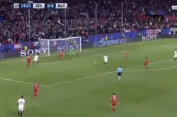 Tekent Sarabia (Sevilla) hier al voor de misser van de speeldag? (Video)