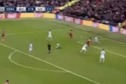 Salah doet de boeken helemaal toe voor City met geniale afwerking (Video)