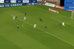 Mirallas én Engels tellen tegenstander uit met heerlijke goals (Video)