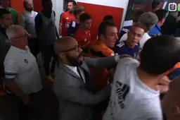 Het loopt helemaal uit de hand bij Standard-Anderlecht