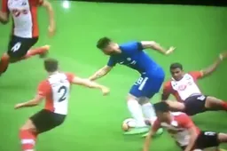 Eerst Hazard en dan scoort Giroud schitterend doelpunt (Video)