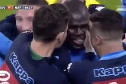 Italiaanse Filip Joos verliest alle controle na late goal van Koulibaly (Video)