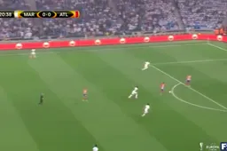 Wat een blunder! Dit is het openingsdoelpunt in EL-finale (Video)