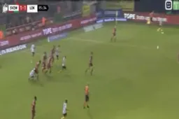 Ex-speler Anderlecht maakt wereldgoal tegen Zulte Waregem (Video)