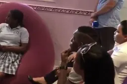 AA Gent-speler barst in tranen uit na bekendmaking WK-selectie (Video)