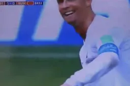 Iedereen heeft het over deze vreemde actie van Cristiano Ronaldo (Video)