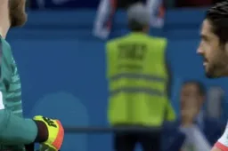 Iedereen praat over deze speciale actie van Isco en David De Gea (Video)