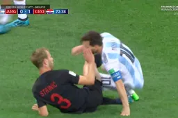 Wat een frustratie: dit zagen we Messi nog nooit doen (Video)