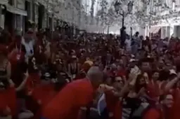 Rode Duivels-fans zetten Moskou al helemaal op stelten (Video)