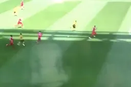 Wat een spits! Lukaku scoort zijn derde op dit WK (Video)