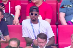 Boateng trekt alle aandacht naar zich toe tijdens Zuid-Korea-Duitsland