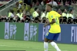 Deze controle van Neymar is pure magie