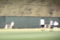 Quaresma maakt Karius helemaal belachelijk op onnavolgbare wijze