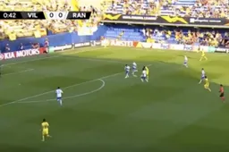 Carlos Bacca scoort na 43 (!) seconden dit geweldig doelpunt (VIDEO)