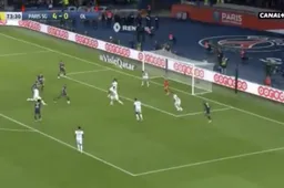 PSG heerst in topper: geniale Mbappé scoort 4 keer in 12 minuten