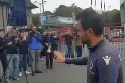 Kippenvel: zo verwelkomen Club Brugge-fans Ivan Leko op training (Video)