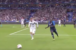 Duel tussen Kanté (1m68) en Werner gaat viraal (VIDEO)