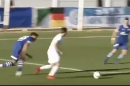 Trossard scoort magistraal doelpunt tegen Schalke 04 (VIDEO)